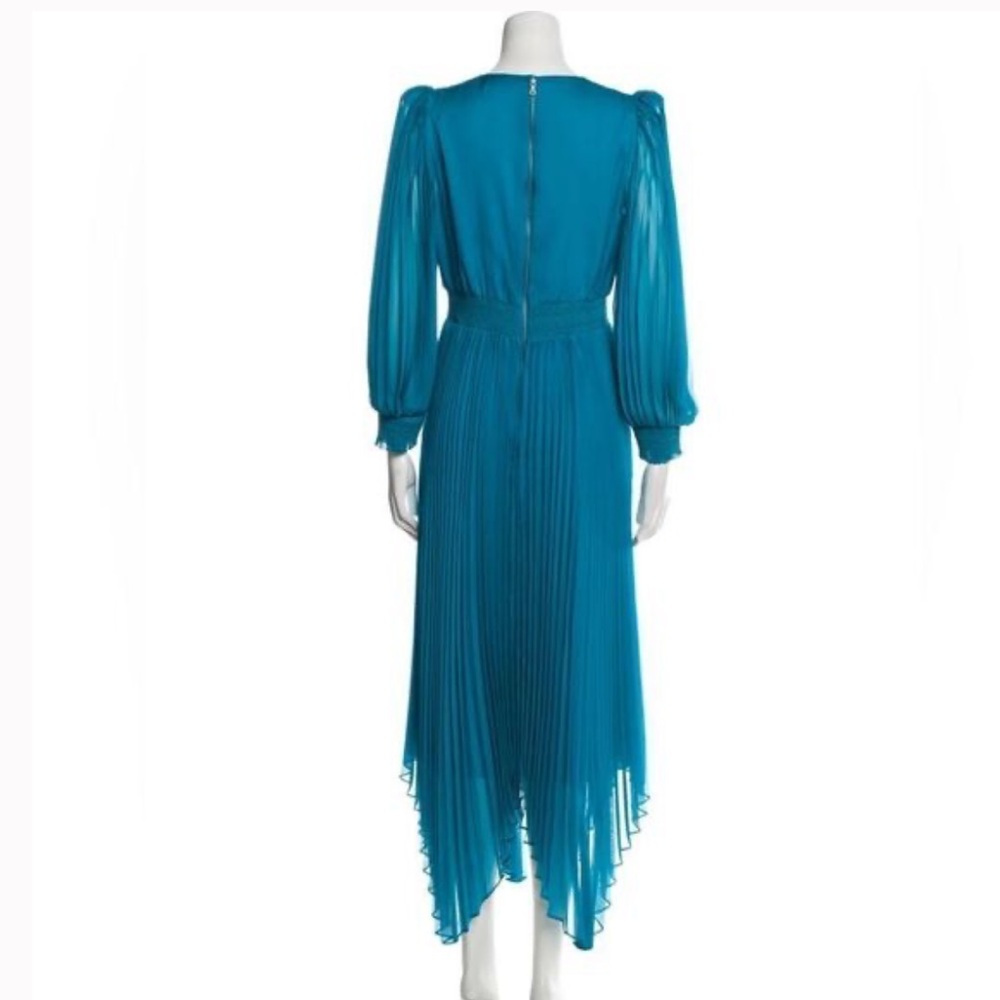 NWOT Alice + Olivia Blue Long Sleeve Pleated Dress - Picture 3 of 16